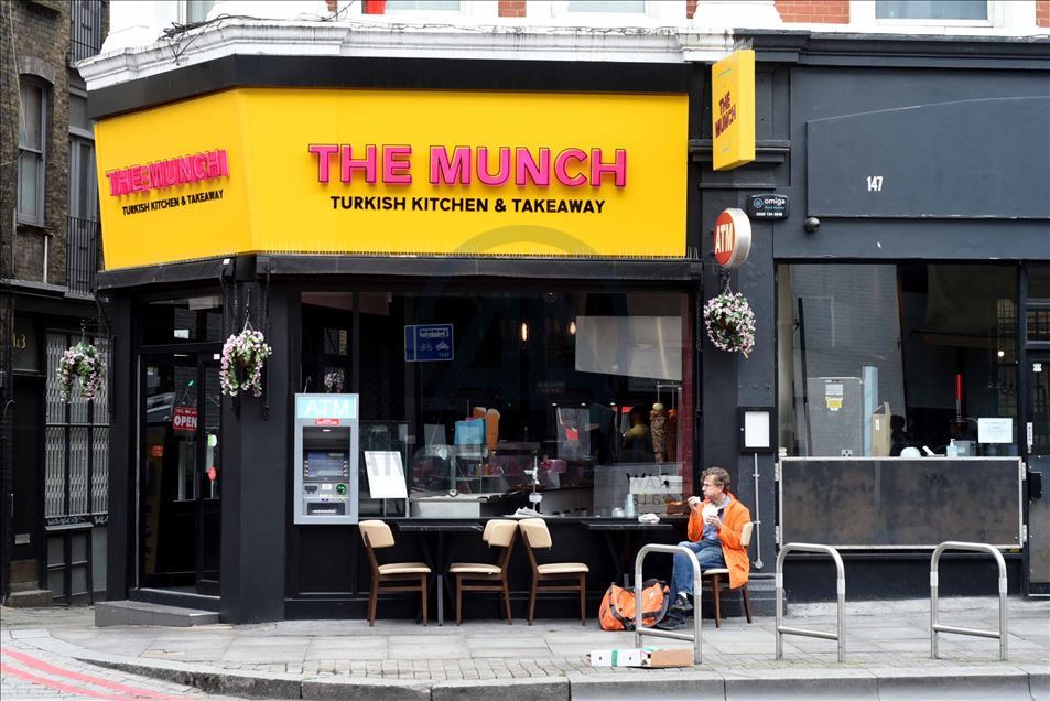 Reino Unido: restaurantes, cafeterías y bares reabren sus puertas a la población