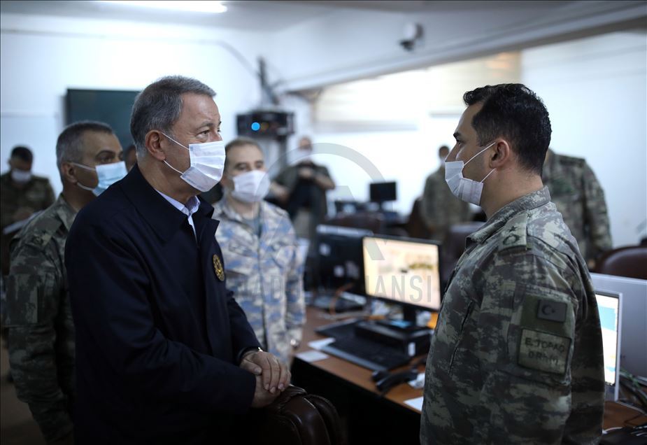 Milli Savunma Bakanı Hulusi  Akar