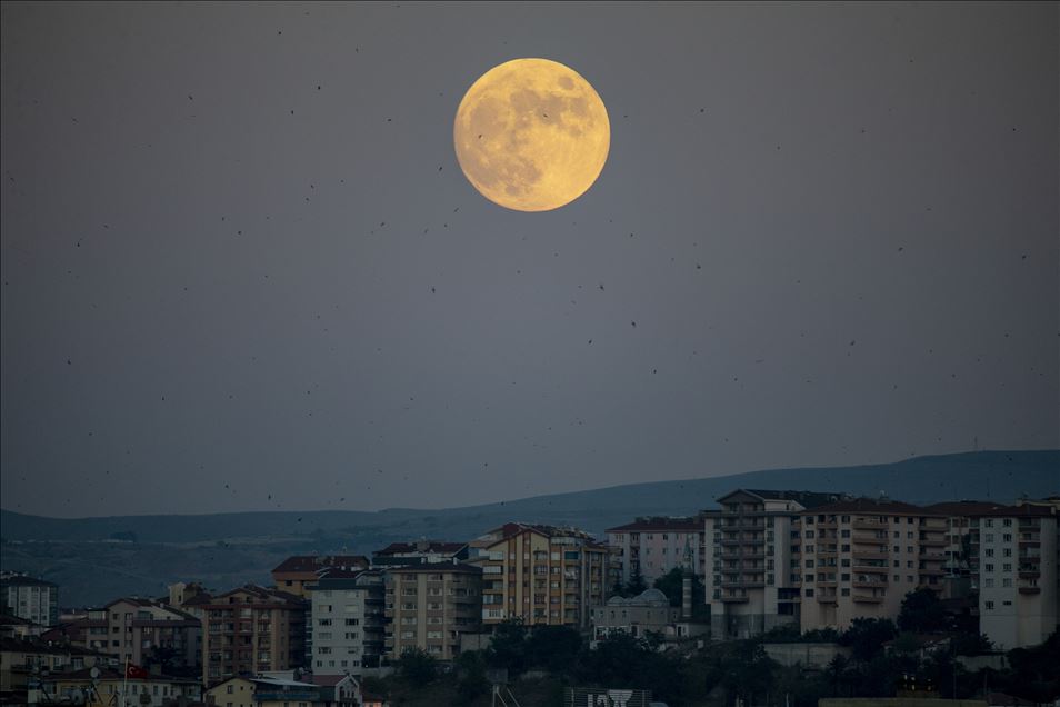 Sunset and full moon in Turkish capital