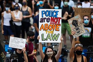 Las protestas contra el racismo continúan en la ciudad de Nueva York