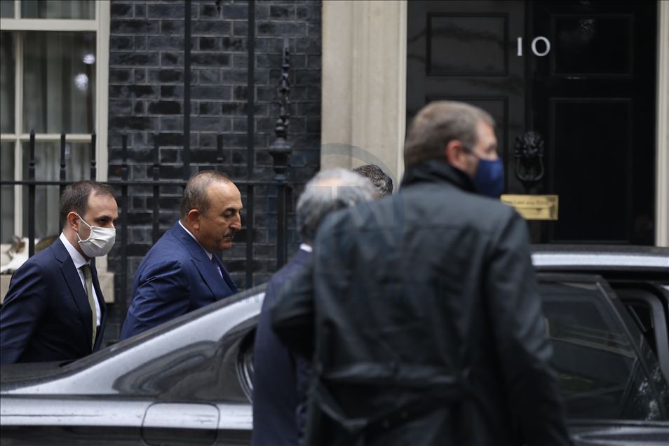 Dışişleri Bakanı Mevlüt Çavuşoğlu, İngiltere'de