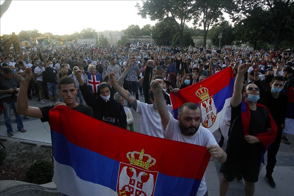 Srbija: Više hiljada građana na protestima i u Nišu 