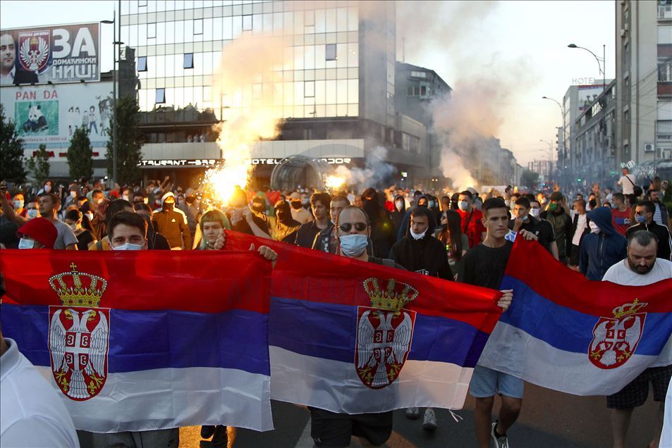 Srbija: Više hiljada građana na protestima i u Nišu 