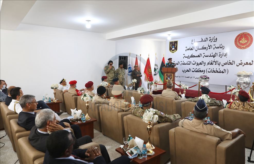Libya ordusu Hafter milislerinin sivil yerleşimlere tuzakladığı mayınları sergiledi