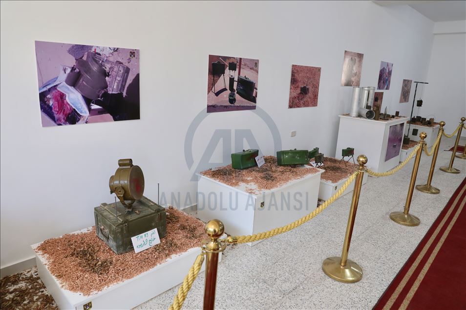 Libya ordusu Hafter milislerinin sivil yerleşimlere tuzakladığı mayınları sergiledi
