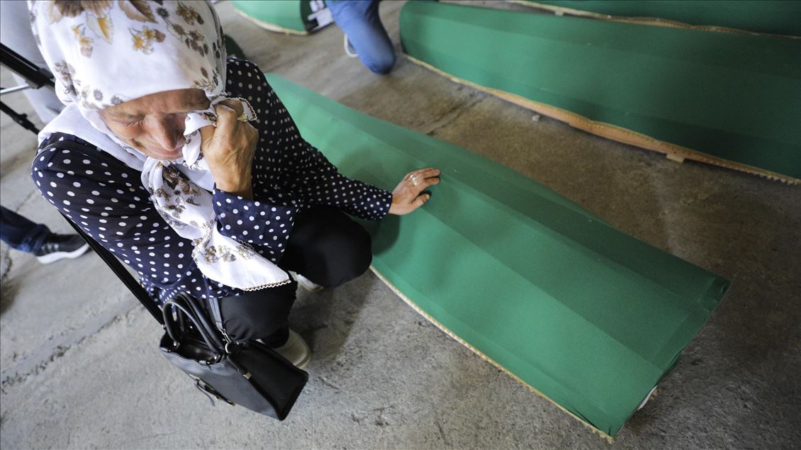 Srebrenitsa Soykırımı kurbanlarının cenazeleri Potoçari'ye ulaştı