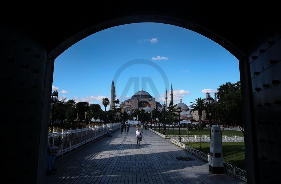 Danıştay 10. Dairesinin "Ayasofya" kararı sevinçle karşılandı