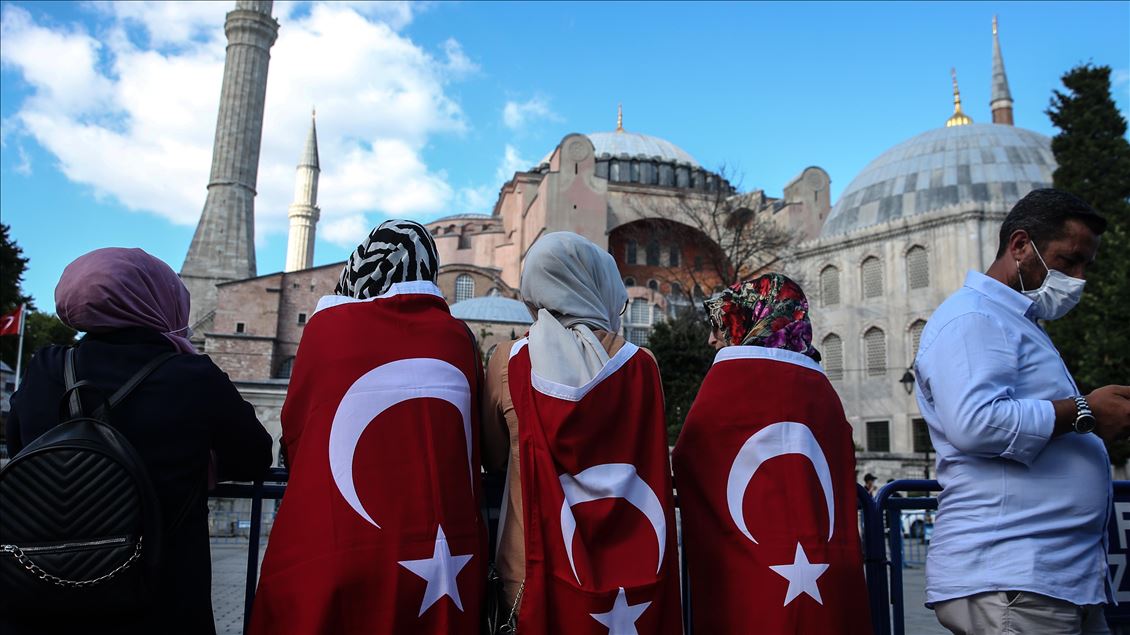 Danıştay 10. Dairesinin "Ayasofya" kararı sevinçle karşılandı