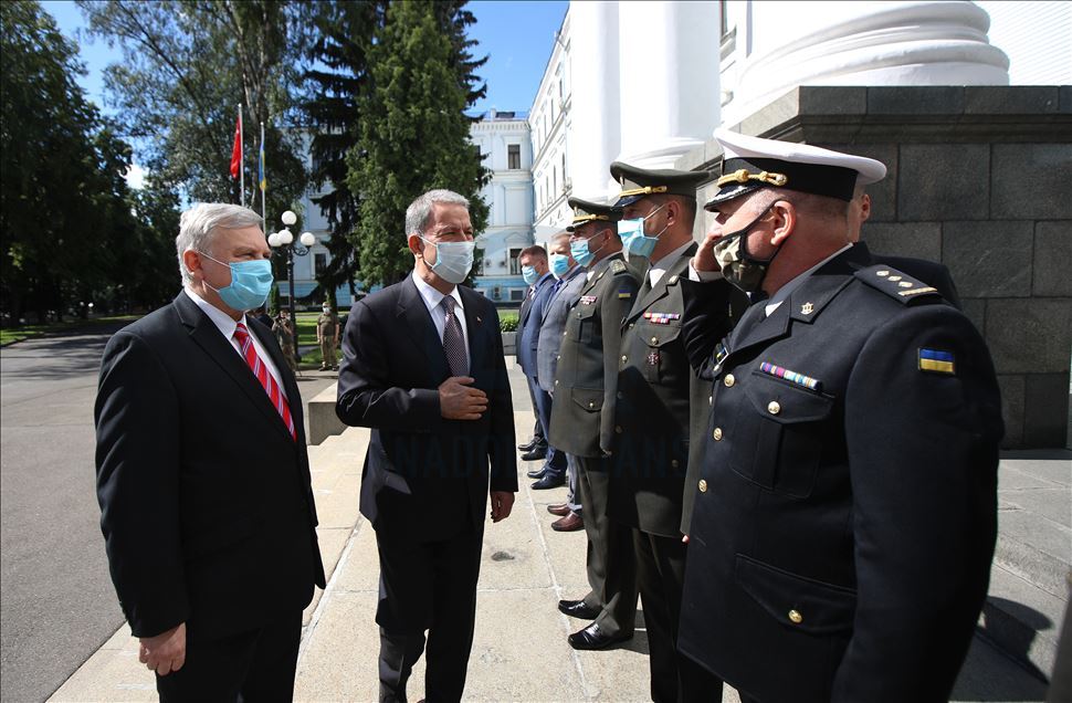 Milli Savunma Bakanı Akar, Ukrayna'da