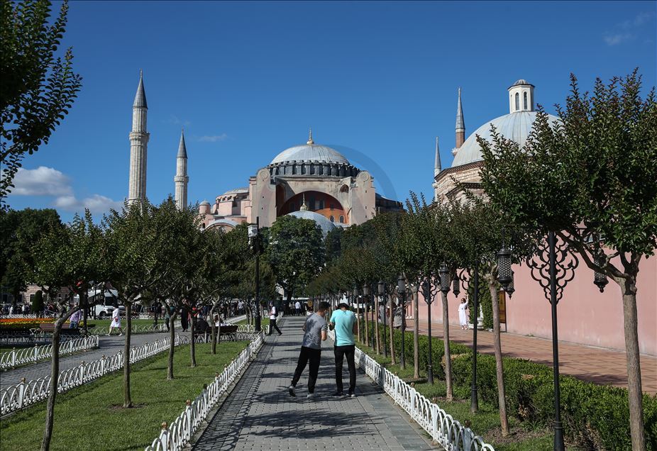 Danıştay 10. Dairesinin "Ayasofya" kararı sevinçle karşılandı
