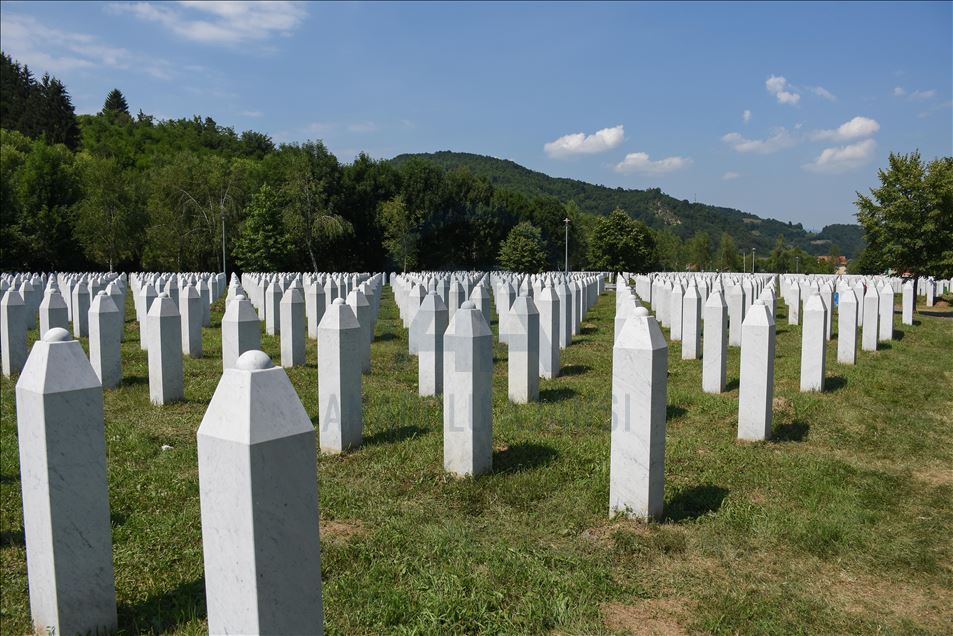 Srebrenica–Potocari Memorial Remains Quite After Burial - Anadolu Ajansı