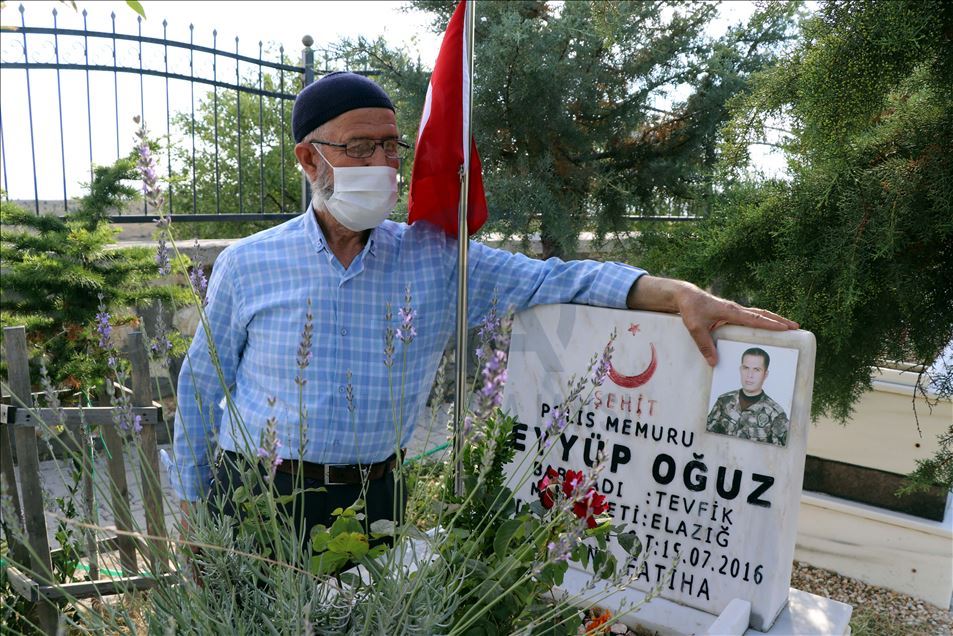 15 Temmuz şehidi Eyyüp Oğuz'un babası evladıyla gurur duyuyor