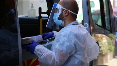 Kuzey Makedonya’da 15 Temmuz seçimleri öncesi Kovid-19 hastaları oy kullanıyor