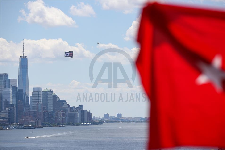 SHBA, furgonët dhe avionët rrisin ndërgjegjësimin mbi "15 Korrikun"