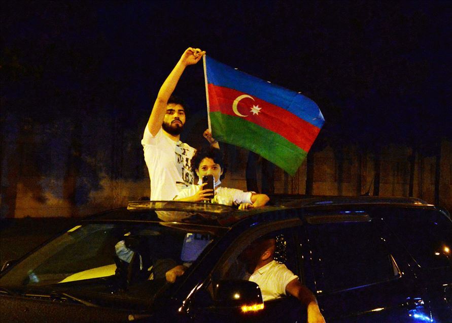 Mass protest in Baku against Armenian attacks on Azerbaijan’s army
