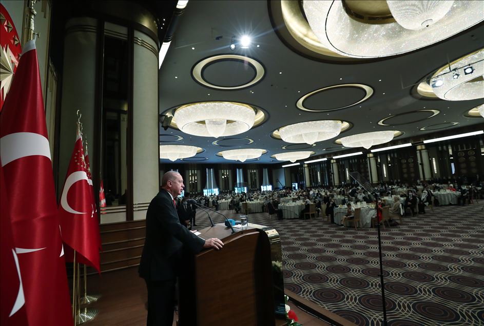 اردوغان: مردم ترکیه شب 15 ژوئیه یک پیروزی فراموش‌نشدنی و تاریخی را رقم زدند