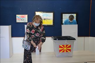 Започна гласањето за предвремените парламентарни избори во Северна Македонија