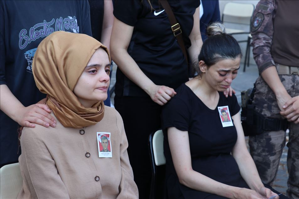 Siirt'teki operasyonda şehit olan 2 polis için tören düzenlendi
