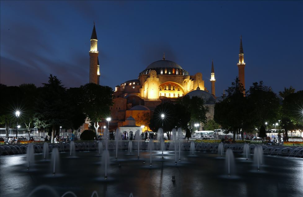 Ayasofya Camisi "çekim merkezi" oldu