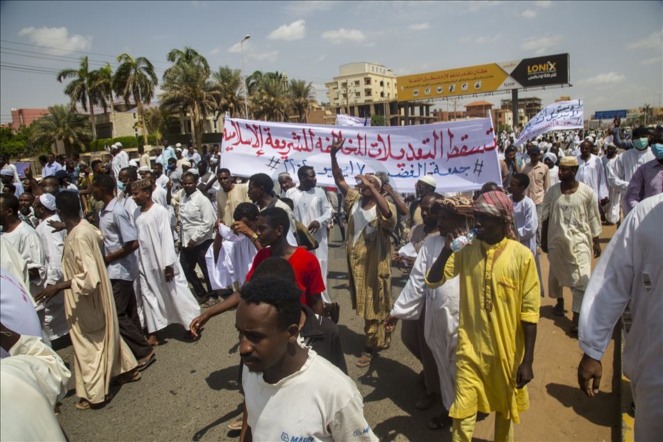 الخرطوم.. تظاهرة احتجاجا على تعديلات تمس التقاليد الإسلامية

