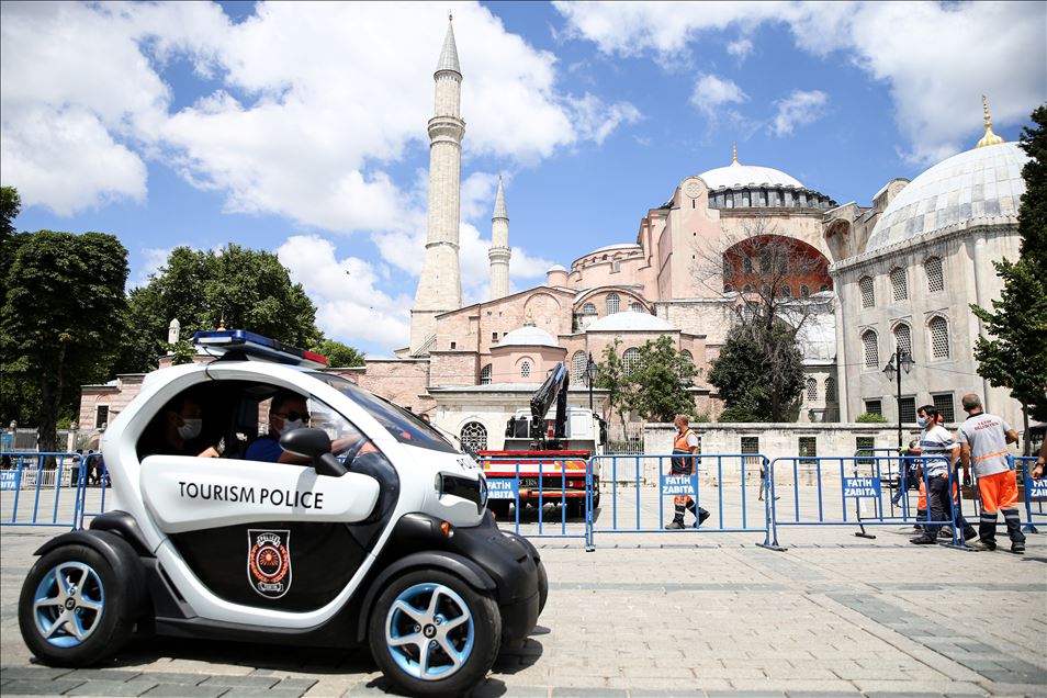 Ayasofya için karar bekleniyor