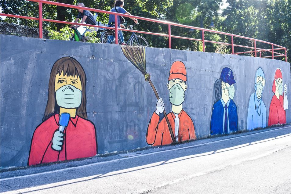 Мурали во Скопје инспирирани од борбата против Ковид-19