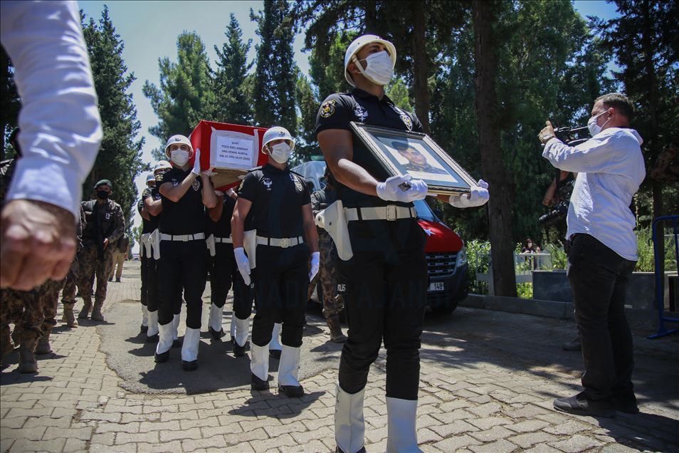 Siirt'te şehit düşen Özel Harekat polisi Kurtul son yolculuğuna uğurlandı