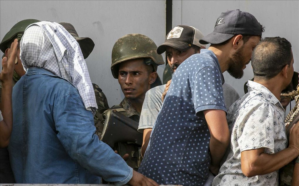 أغلق محتجون محطة لضخ البترول في محا