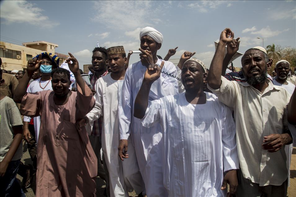 الخرطوم.. تظاهرة احتجاجا على تعديلات تمس التقاليد الإسلامية

