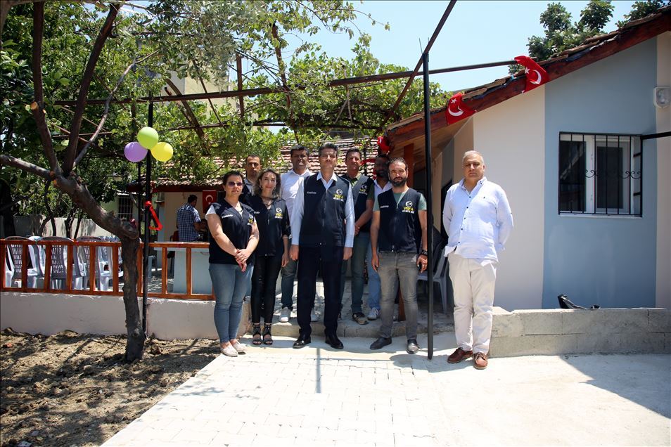 "Vefa'lı öğretmenlerin" desteğiyle evleri yenilendi
