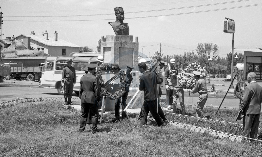 Erzurum Kongresi'nin yıl dönümü fotoğrafları gün yüzüne çıkarıldı