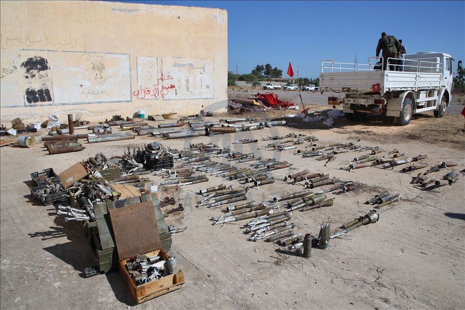 الجيش الليبي يدمر 10 أطنان من ألغام حفتر المزروعة جنوب العاصمة