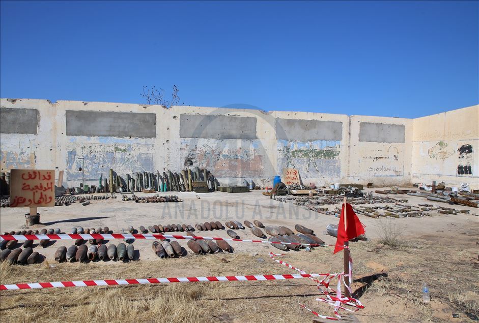 الجيش الليبي يدمر 10 أطنان من ألغام حفتر المزروعة جنوب العاصمة