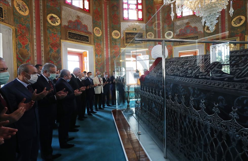 Erdoğan: 350 mijë njerëz morën pjesë në namazin e xhumasë në hapjen e Xhamisë së Madhe Ajasofja