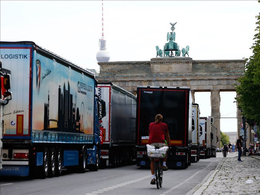 Berlin, shoferët e kamionëve organizuan protesta
