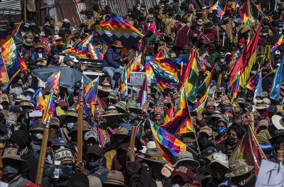 Demonstrasi di Bolivia menentang penundaan pemilihan presiden
