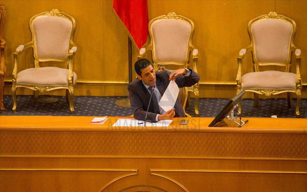 انطلقت جلسة البرلمان التونسي، الخم