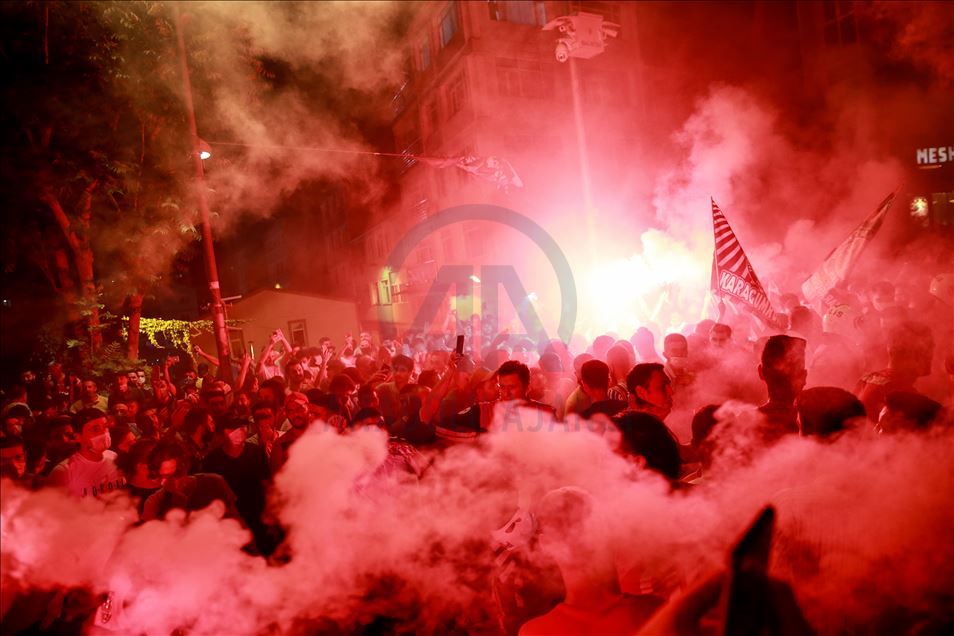 Fatih Karagümrük Süper Lig'e yükseldi