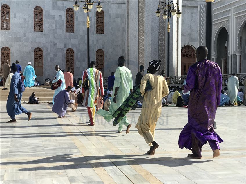 Senegal'de bayram namazı eda edildi
