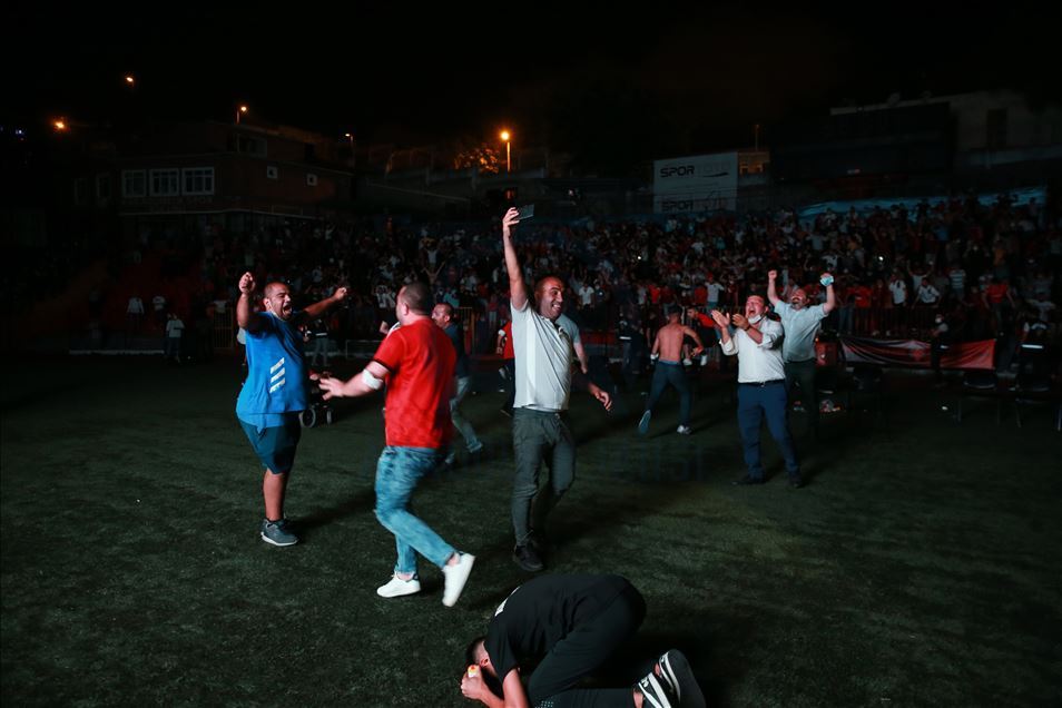 Fatih Karagümrük Süper Lig'e yükseldi