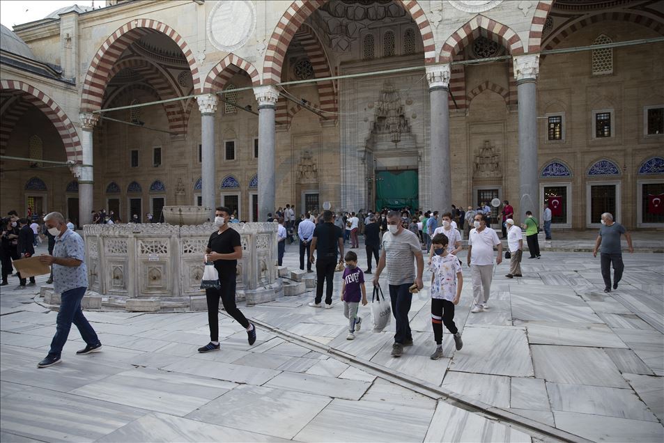 Selimiye Camisi'nde bayram namazı coşkusu