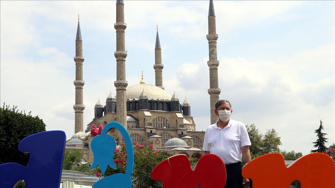 ABD'nin Ankara Büyükelçisi Satterfield ve ailesi Edirne'nin tarihi alanlarını gezdi