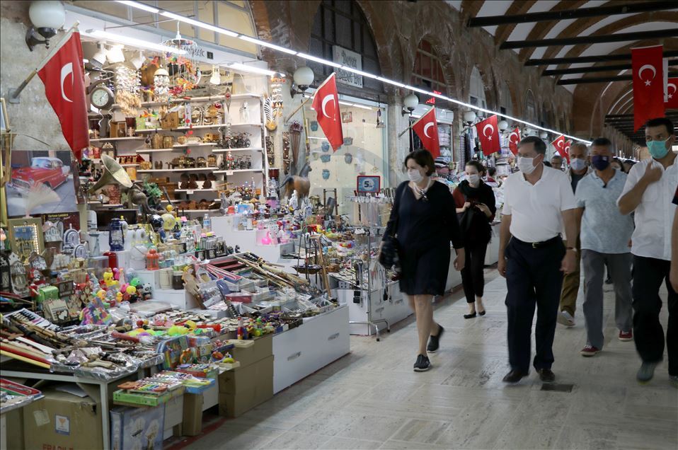 ABD'nin Ankara Büyükelçisi Satterfield ve ailesi Edirne'nin tarihi alanlarını gezdi