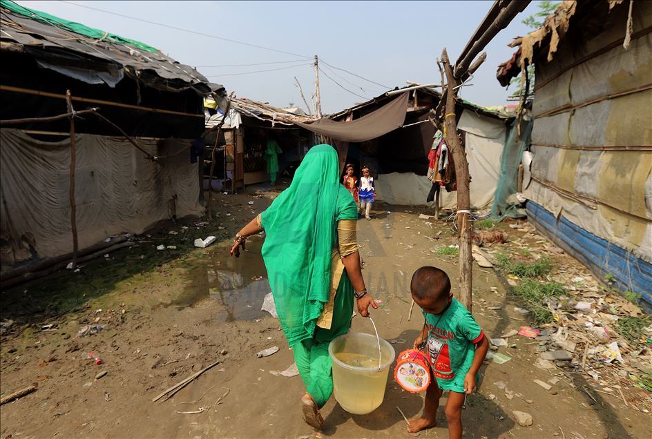 Децата на Рохинџа муслиманите Курбан бајрам го одбележаа во тешки услови

