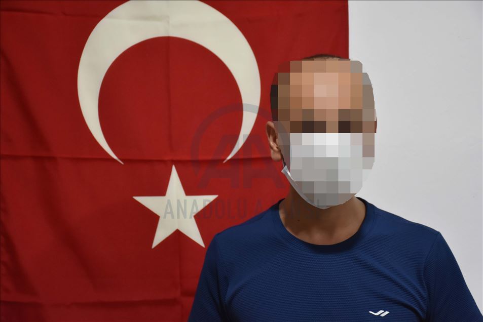 Muş'ta jandarmanın ikna ettiği terörist, güvenlik güçlerine teslim oldu