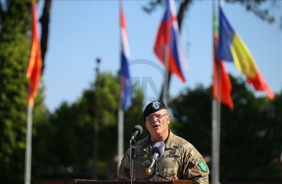 NATO Müttefik Kara Komutanlığında devir teslim töreni