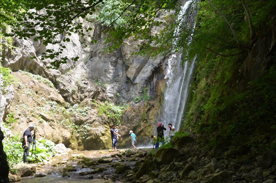 آبشار پویراجیک؛ جاذبه گردشگری طبیعت کاستامونو