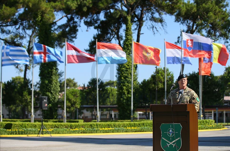 NATO Müttefik Kara Komutanlığında devir teslim töreni