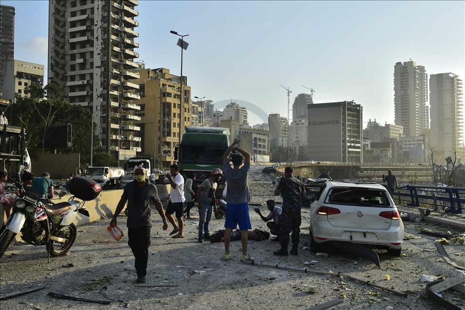 لبنان.. انفجار هائل في مرفأ بيروت