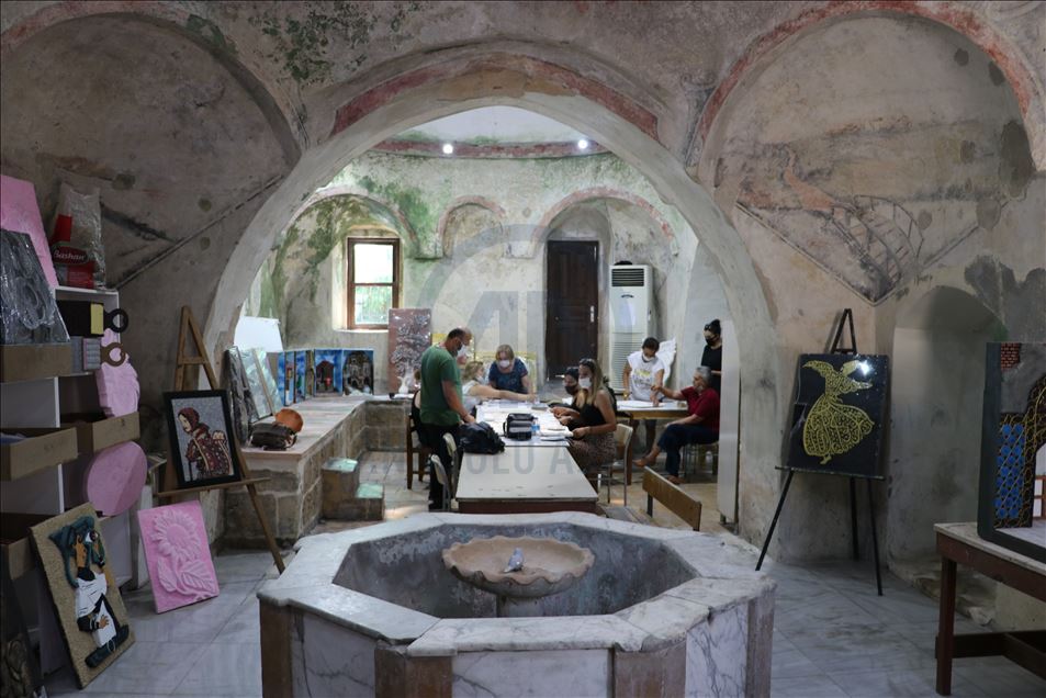 حمام "الخضراء".. بيت الفن والثقافة بمرسين التركية
